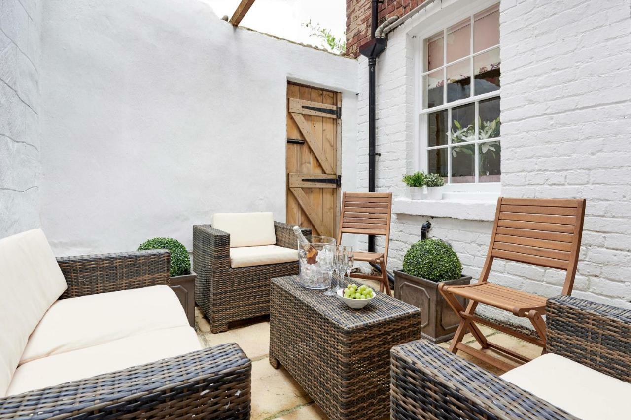 Harbour House Vila Whitby Exterior foto